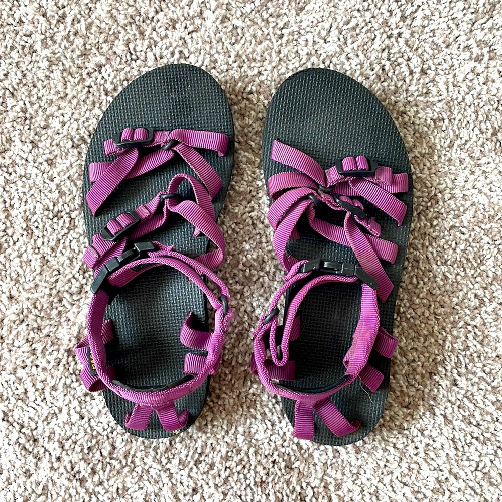 Women’s Teva